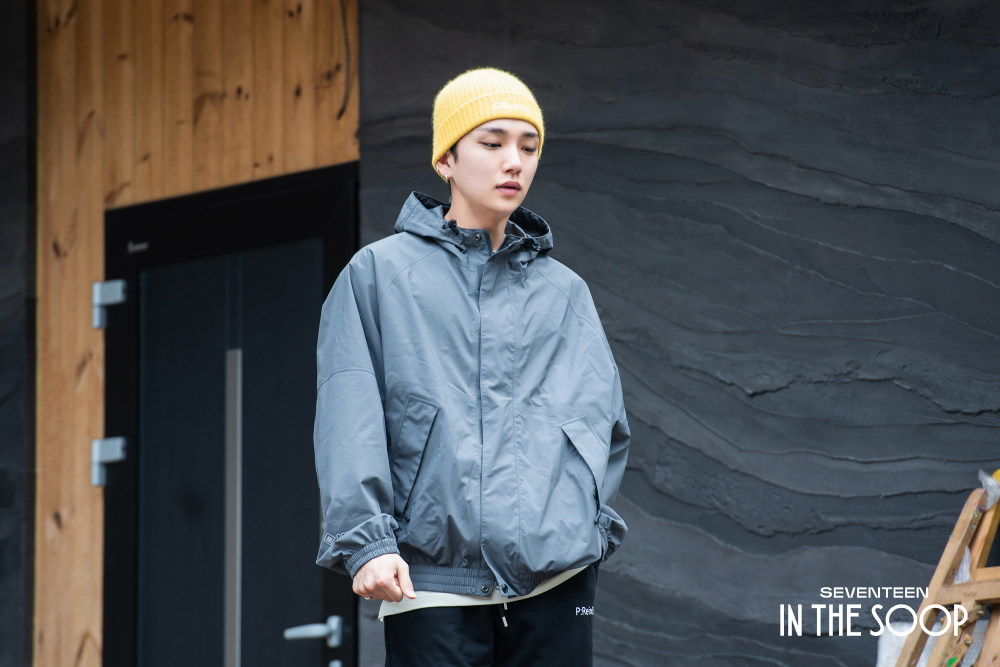 IN THE SOOP SEVENTEENフリースジャケット