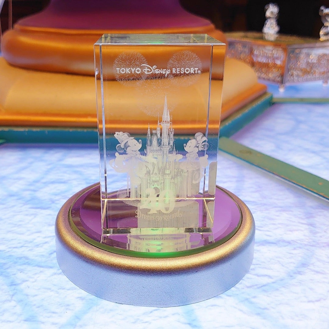 東京ディズニーリゾート40周年 記念ガラスグッズも豊富に登場！ | 東京