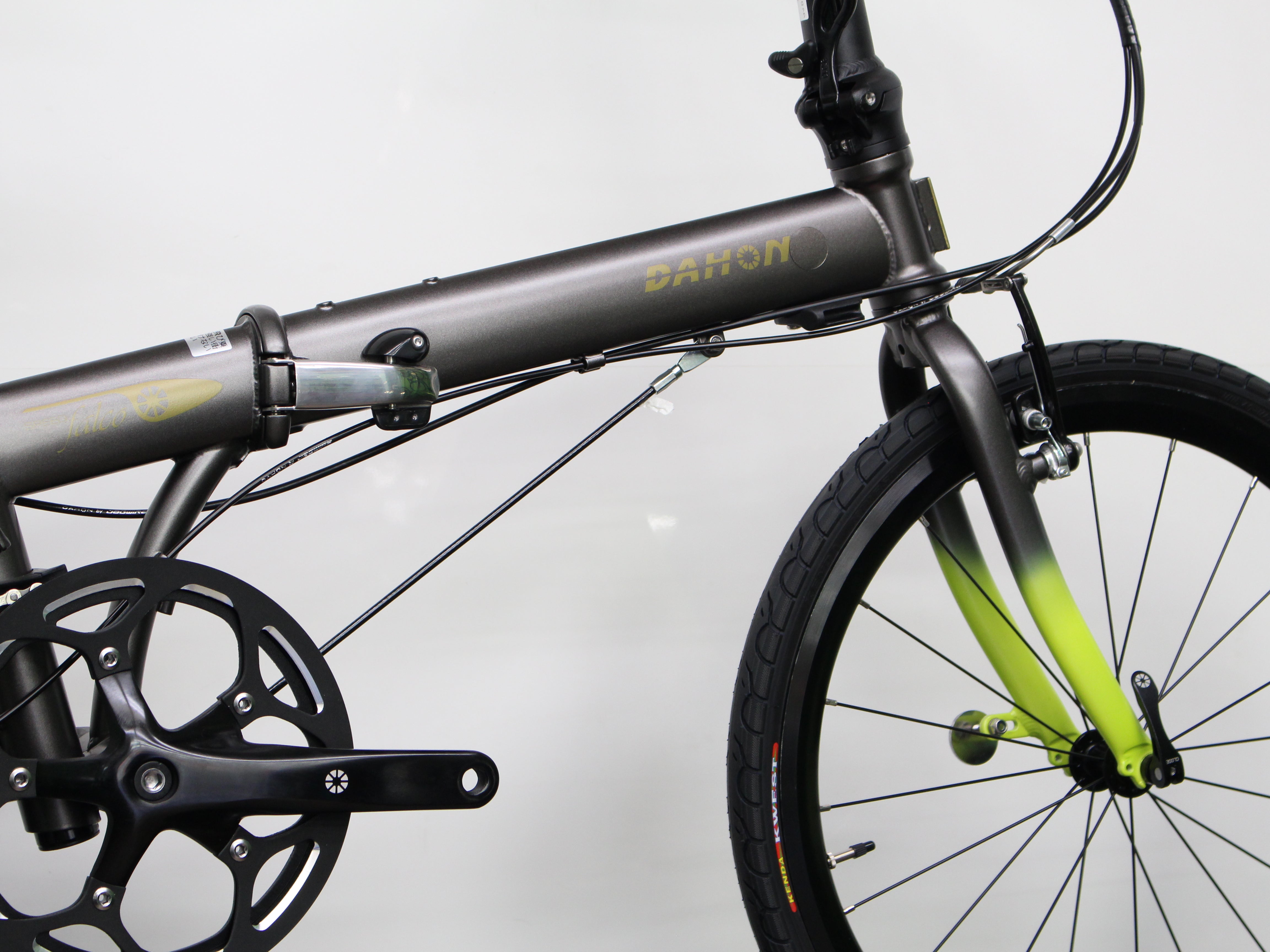 その名の響きはなんと高貴な！Speed Falco 限定カラー | 伊丹の