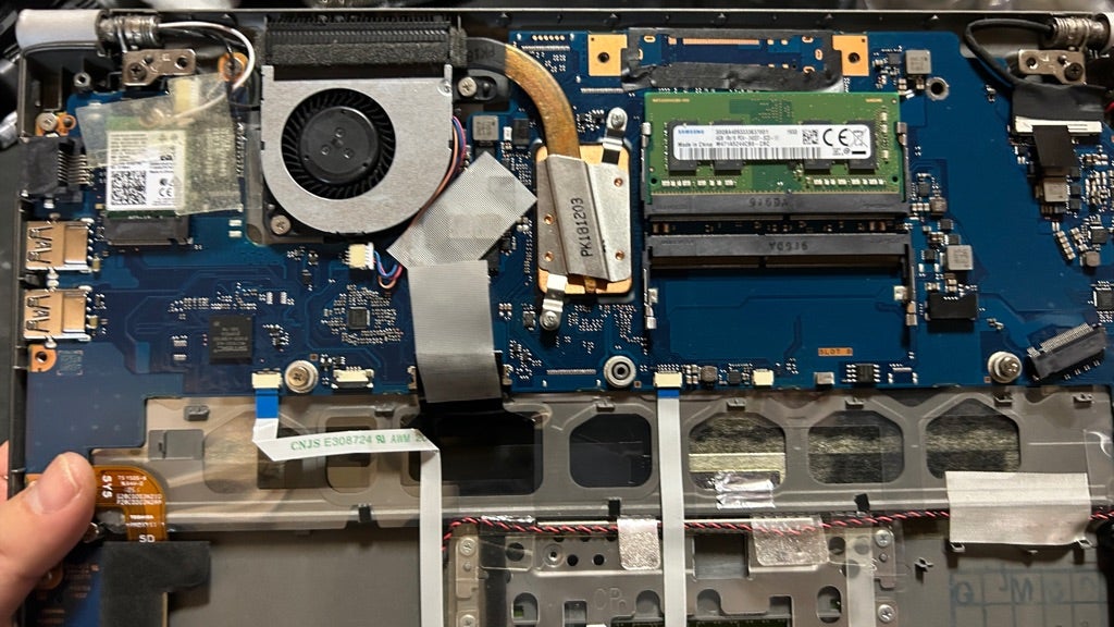 東芝 dynabook R63/J分解修理❗️ | 俺的ジャンカー