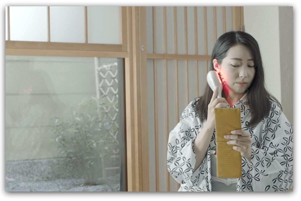 フェイスケアとスカルプケアが同時にできる複合型美容機！サロン級の