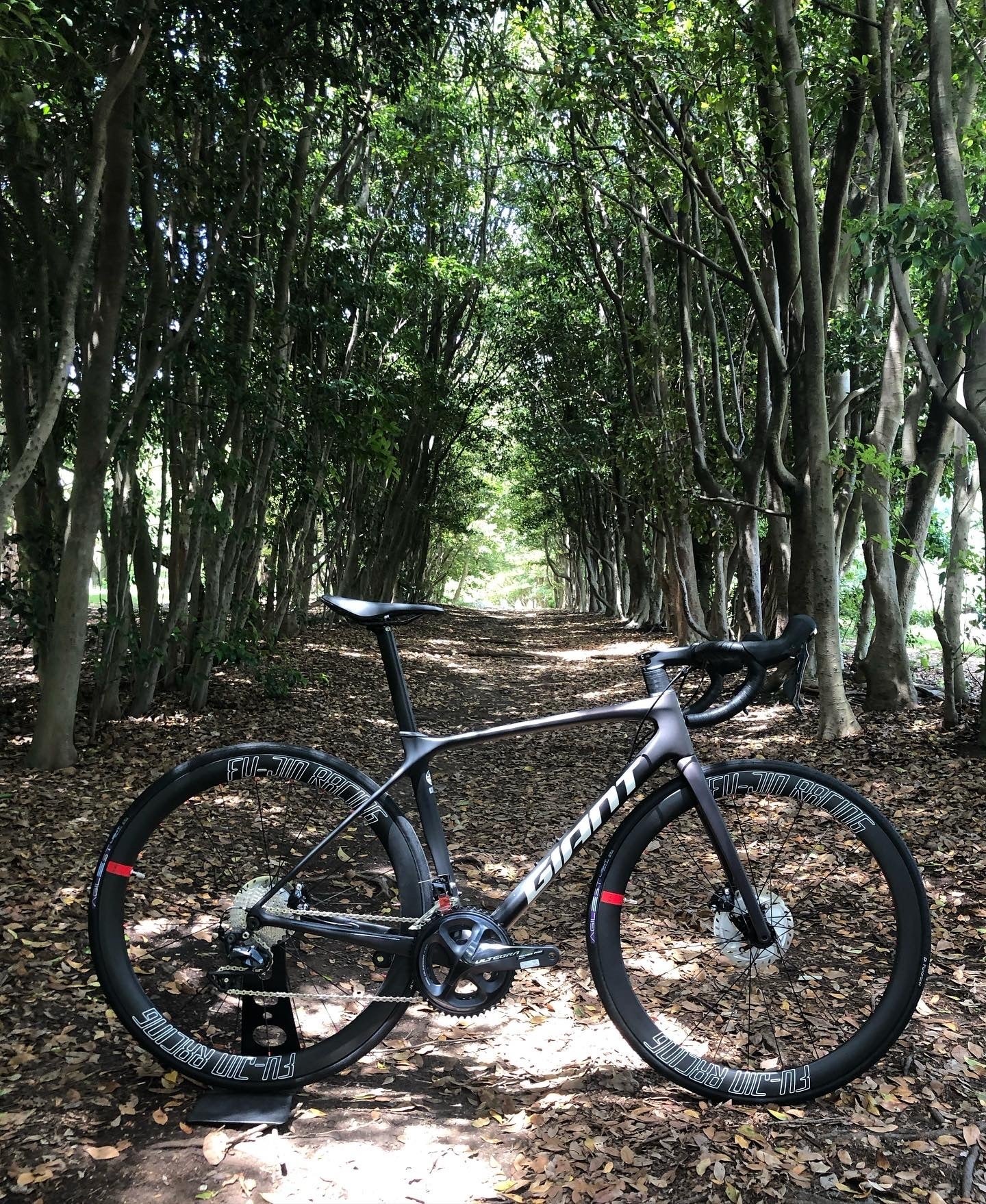 FU-JIN RACING ™ ロードバイクカーボンホイールプロジェクト