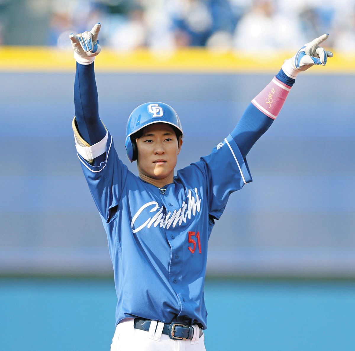 初球から振りにいけ！」を体現… 中日・上林誠知、零封負け阻止の8回