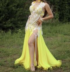 zuymarina yellowベリーダンス衣装 セットアップ - メルカリ