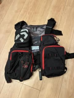 ダイワ ライジャケ ブルーブルー バチ抜け - メルカリ