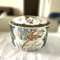 有田焼 幸山窯 花柄の陶器製2段重箱 - メルカリ
