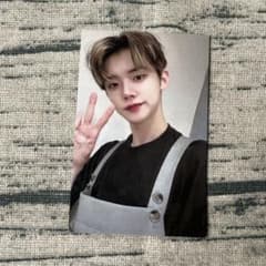 TXT ヨンジュン サノク トレカ 人気歌謡 MC - メルカリ