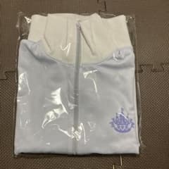 m69789446279_1.jpg?1763282834