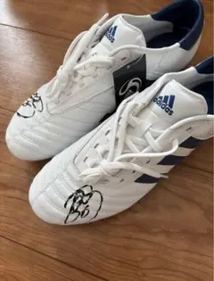 2026年最新】内田篤人スパイクの人気アイテム - メルカリ