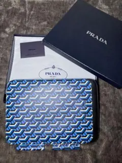 2026年最新】プラダ PRADA iPadケースの人気アイテム - メルカリ