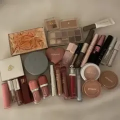 2026年最新】dior コスメ まとめ売りの人気アイテム - メルカリ