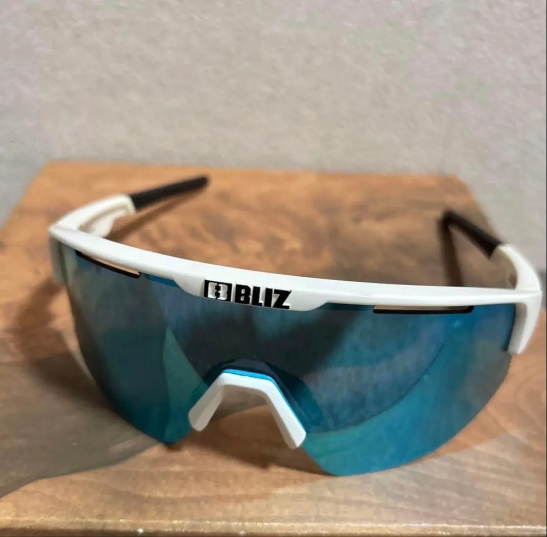2026年最新】bliz サングラスの人気アイテム - メルカリ