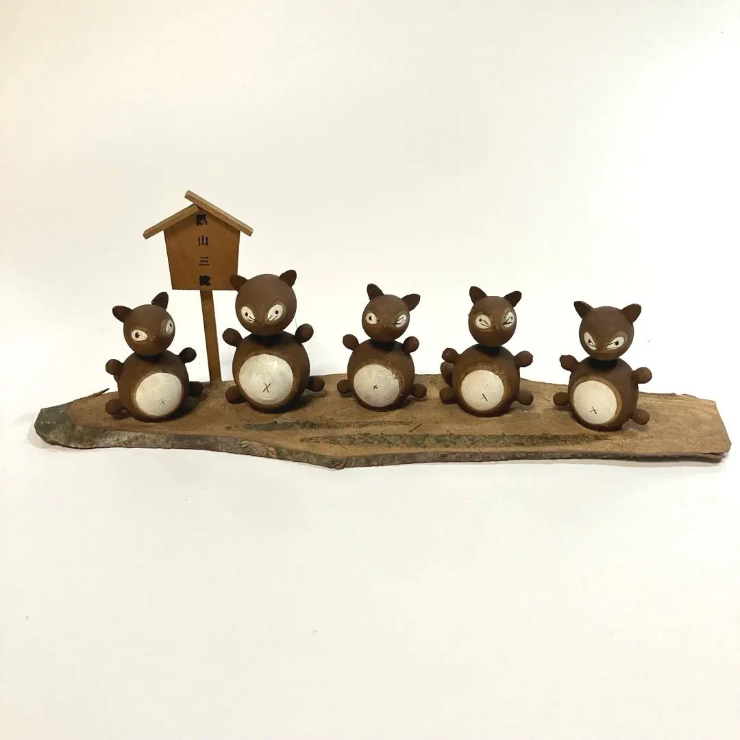 2026年最新】木彫りのたぬきの人気アイテム - メルカリ