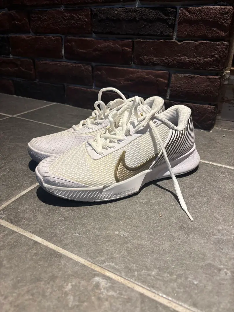 2026年最新】nike テニスシューズ フェデラーの人気アイテム - メルカリ