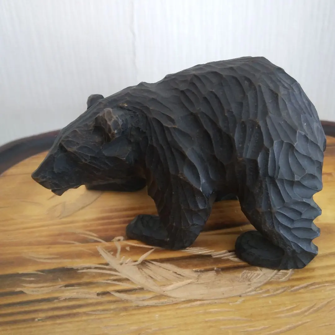 2026年最新】木彫り 熊 登別の人気アイテム - メルカリ