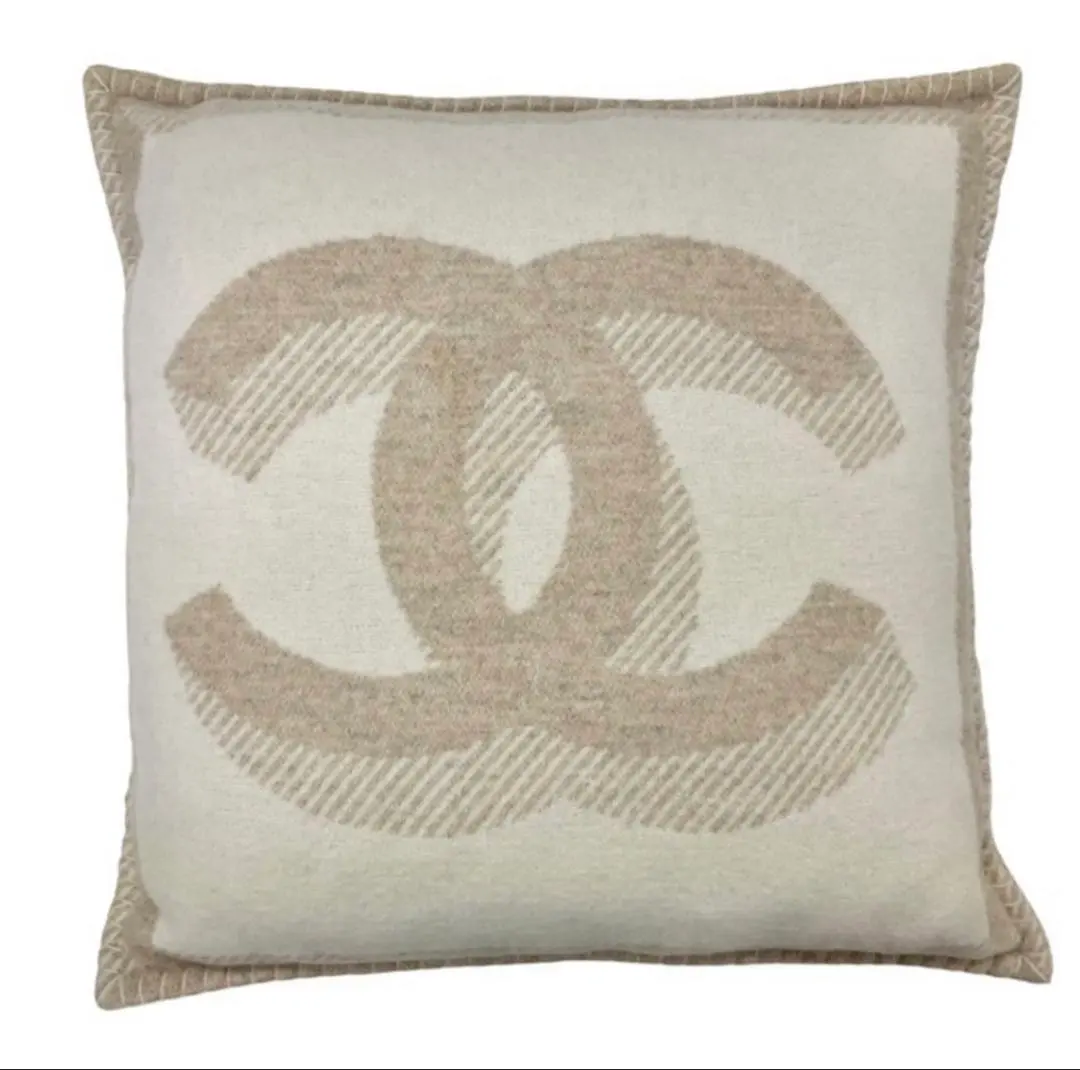 2026年最新】CHANEL クッションの人気アイテム - メルカリ