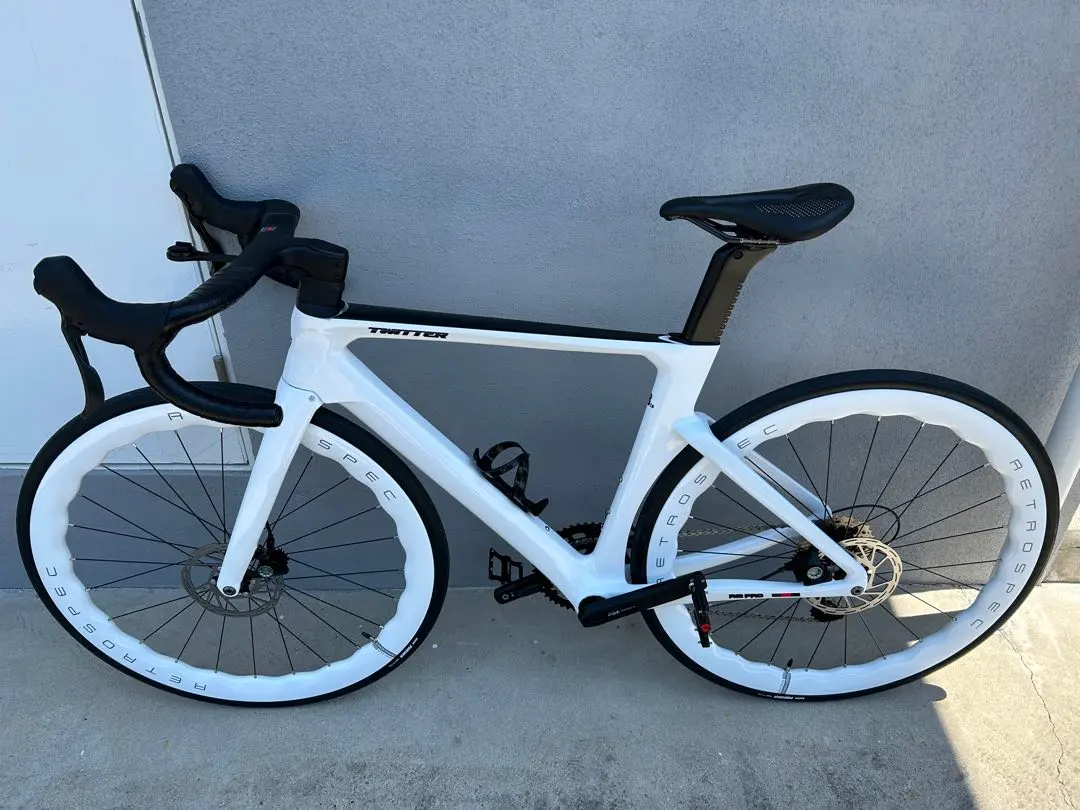 m69485311770_1.jpg?1748437593