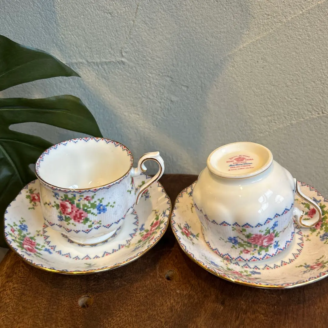 ロイヤルアルバート プティポワン スープチューリン ロイヤル