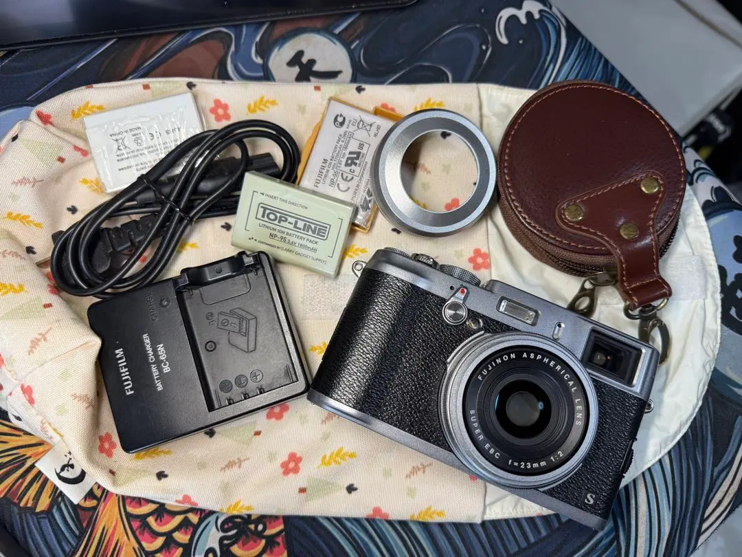 2026年最新】fujifilm x100s 中古の人気アイテム - メルカリ