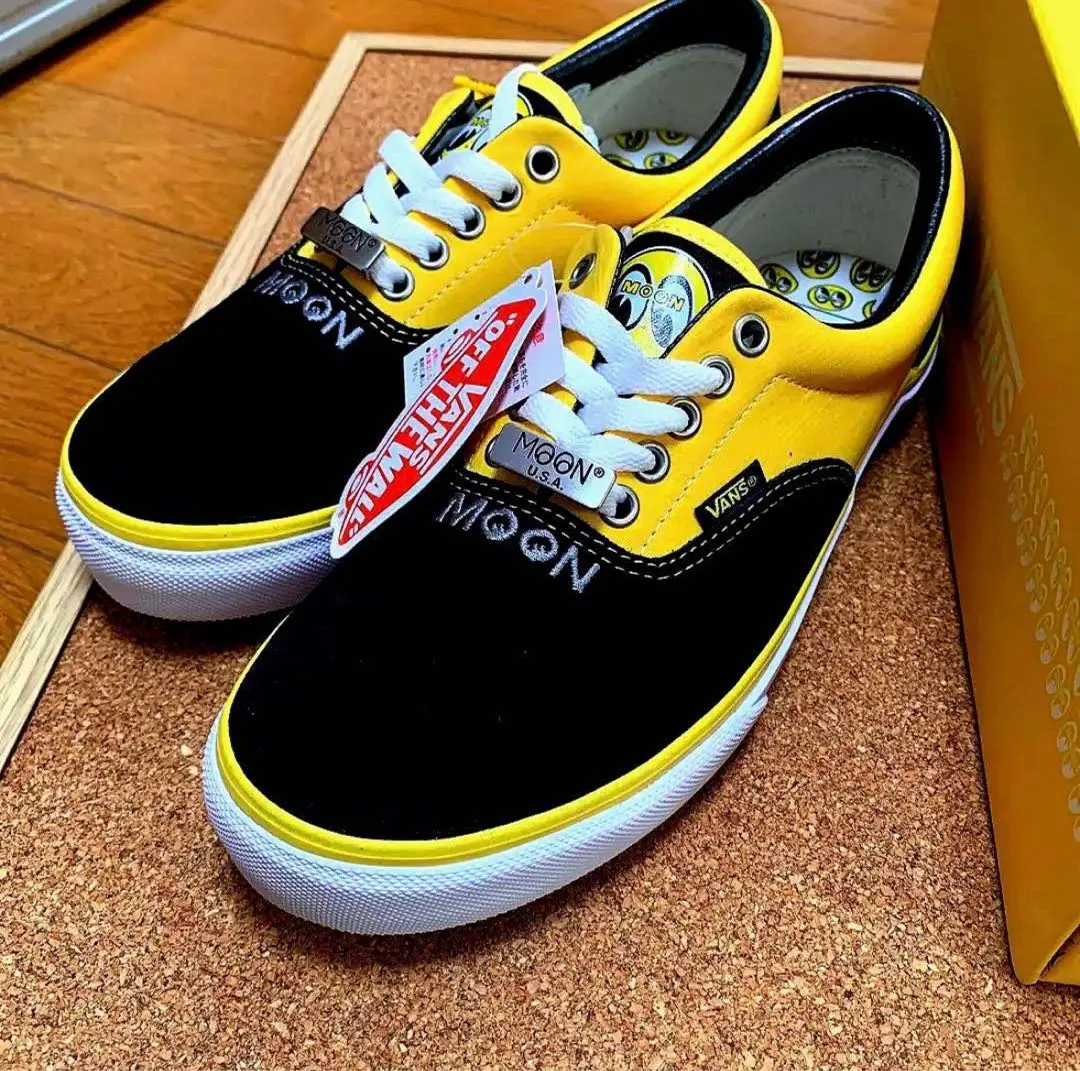 2026年最新】ムーンアイズ vansの人気アイテム - メルカリ