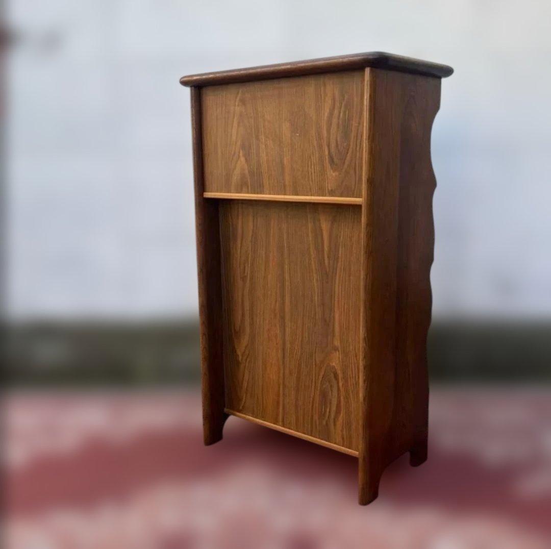 karimoku カリモク◾️木製×ラタンパネル 飾り台 収納棚 木製家具