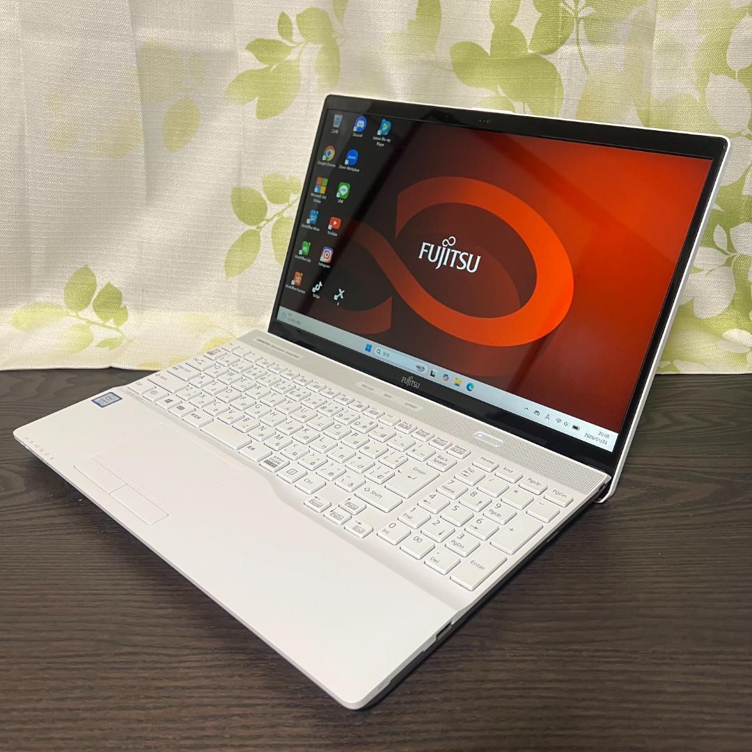 コスパ◎富士通 LIFEBOOK✨SSD240GB☆メモリ8GB☆Core i3 - メルカリ