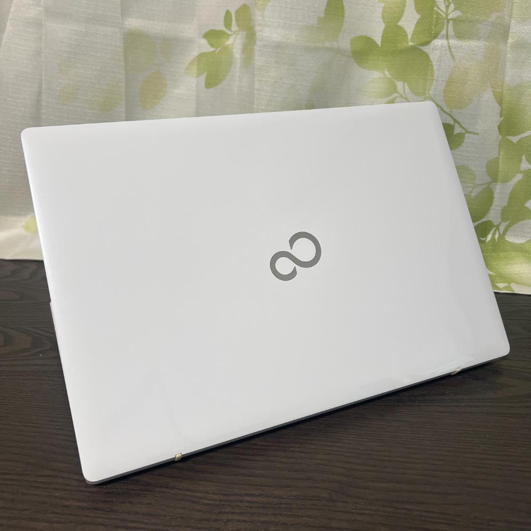 コスパ◎富士通 LIFEBOOK✨SSD240GB☆メモリ8GB☆Core i3 - メルカリ