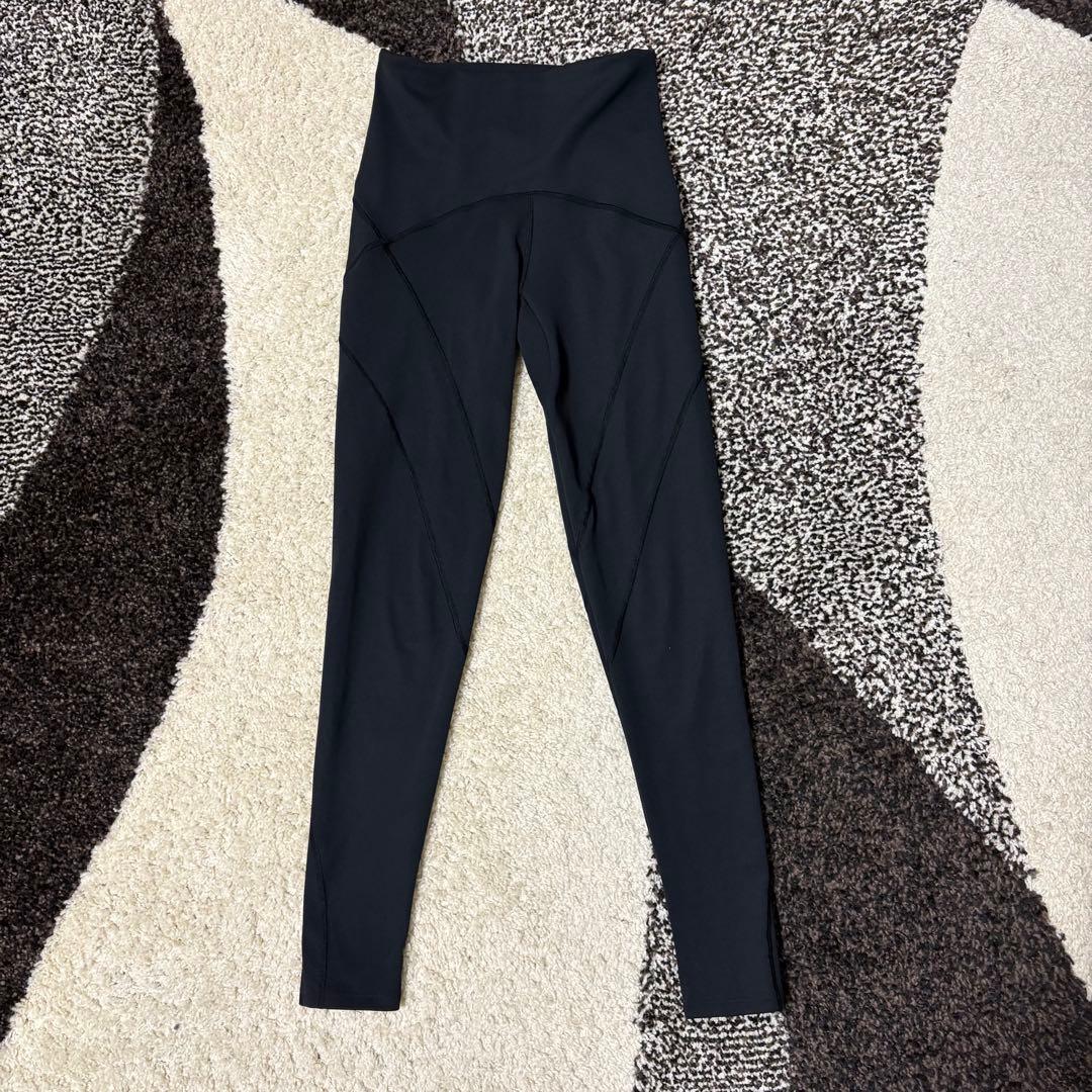 Rintosullパーフェクトフォームトップス ピラティス ウエア L - メルカリ