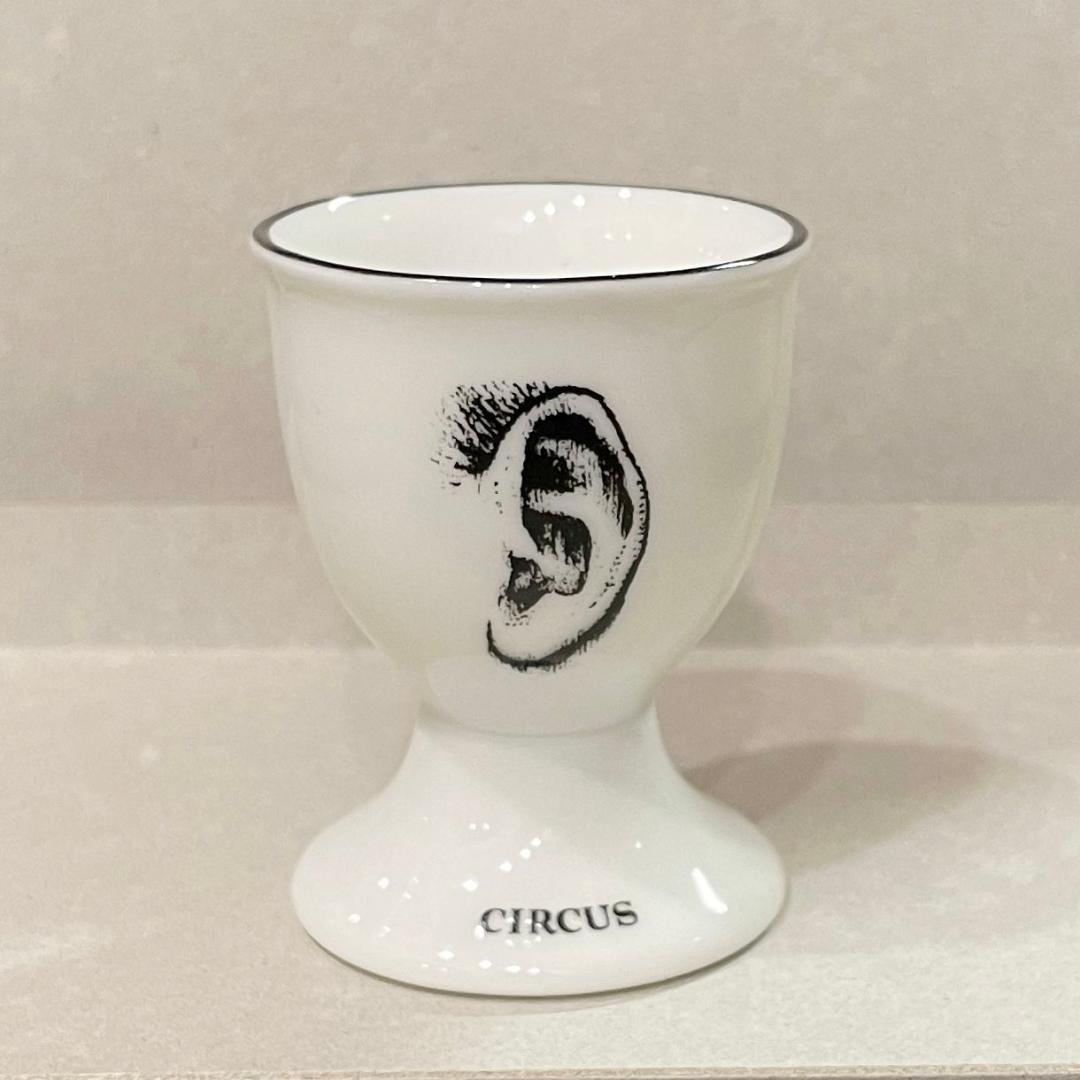 ヒグチユウコ エッグスタンド・唇と耳・サーカス展 - メルカリ