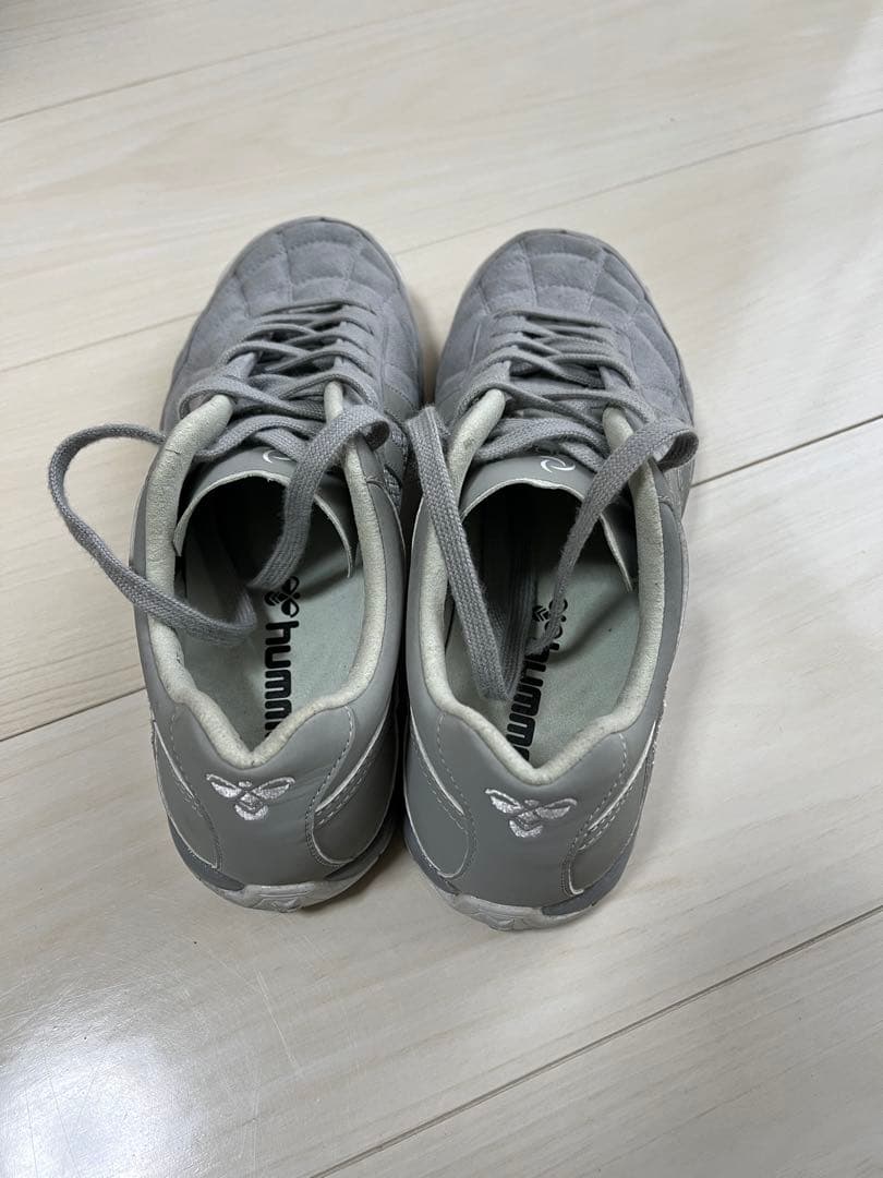 hummel トレーニングシューズ アピカーレEC グレー　24.0cm