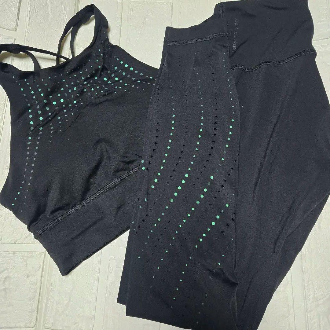 ルルレモン★ブラックドットパターン新品ブラトップ6&レギンス4 ルルレモン☆ブラックドットパターン新品ブラトップ6&レギンス4