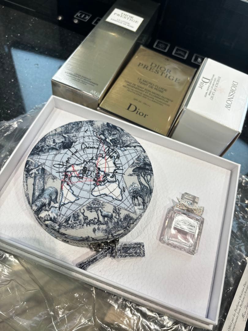 Dior ディオールプラチナ会員 ウェルカムギフト 2025新品未開封 - メルカリ