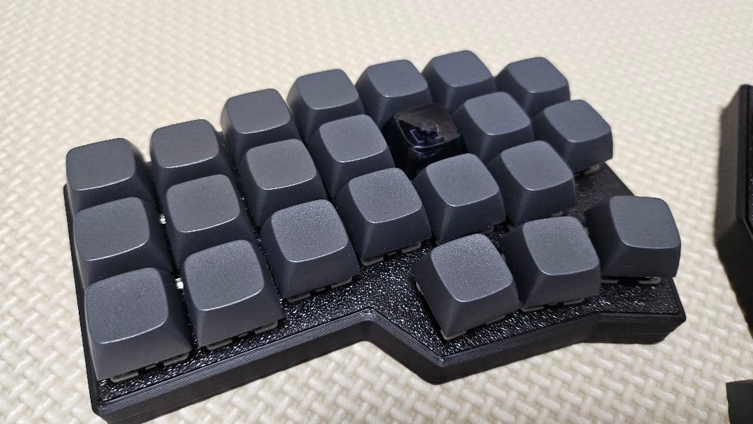 Corne V4 無線 2.4G 無刻印