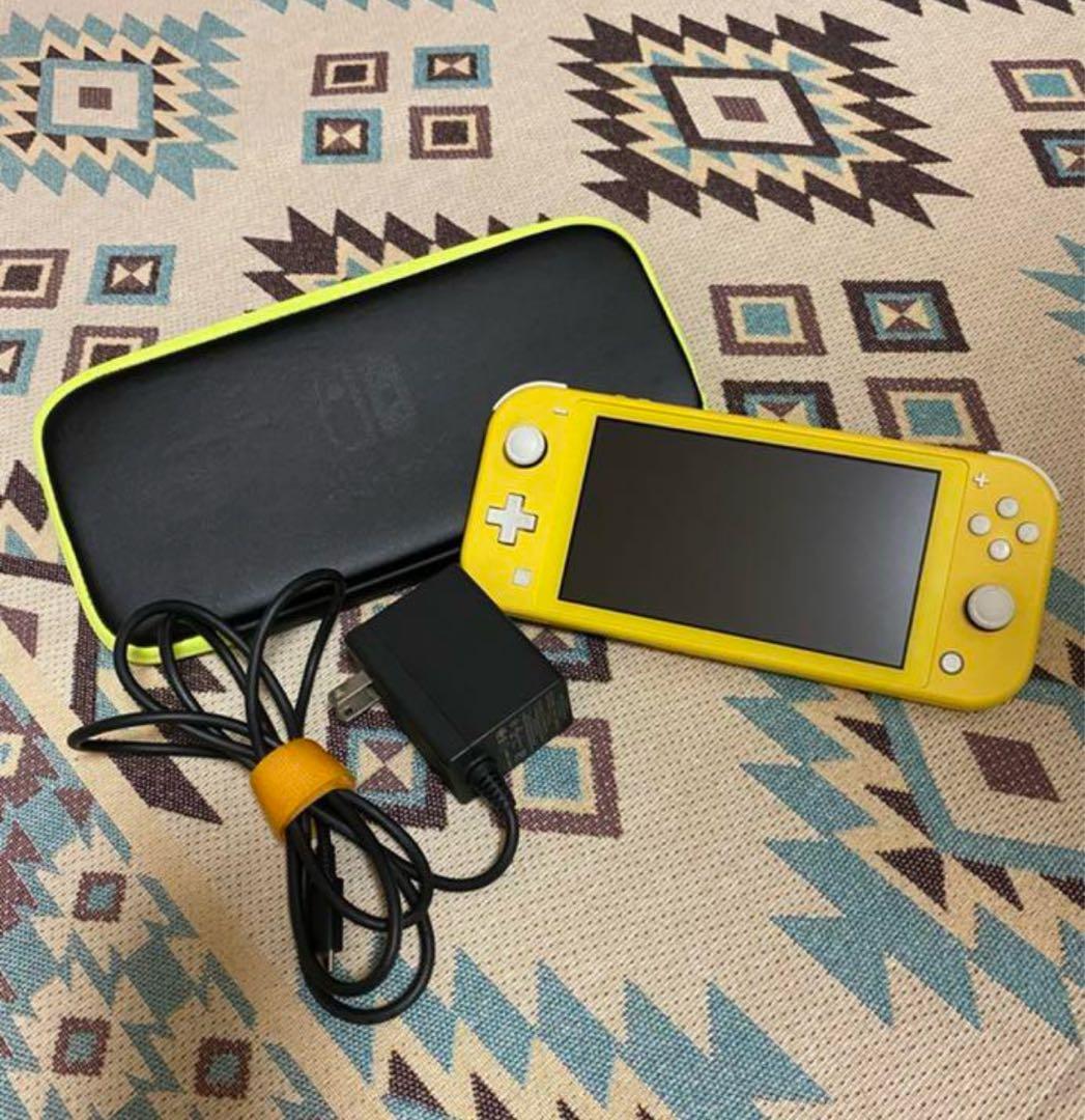 Nintendo Switch Lite イエロー 充電器・ケース付き
