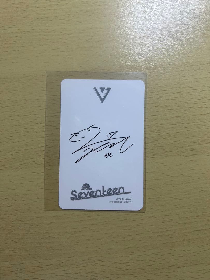 ジョンハン SEVENTEEN サイン入りトレカ - メルカリ