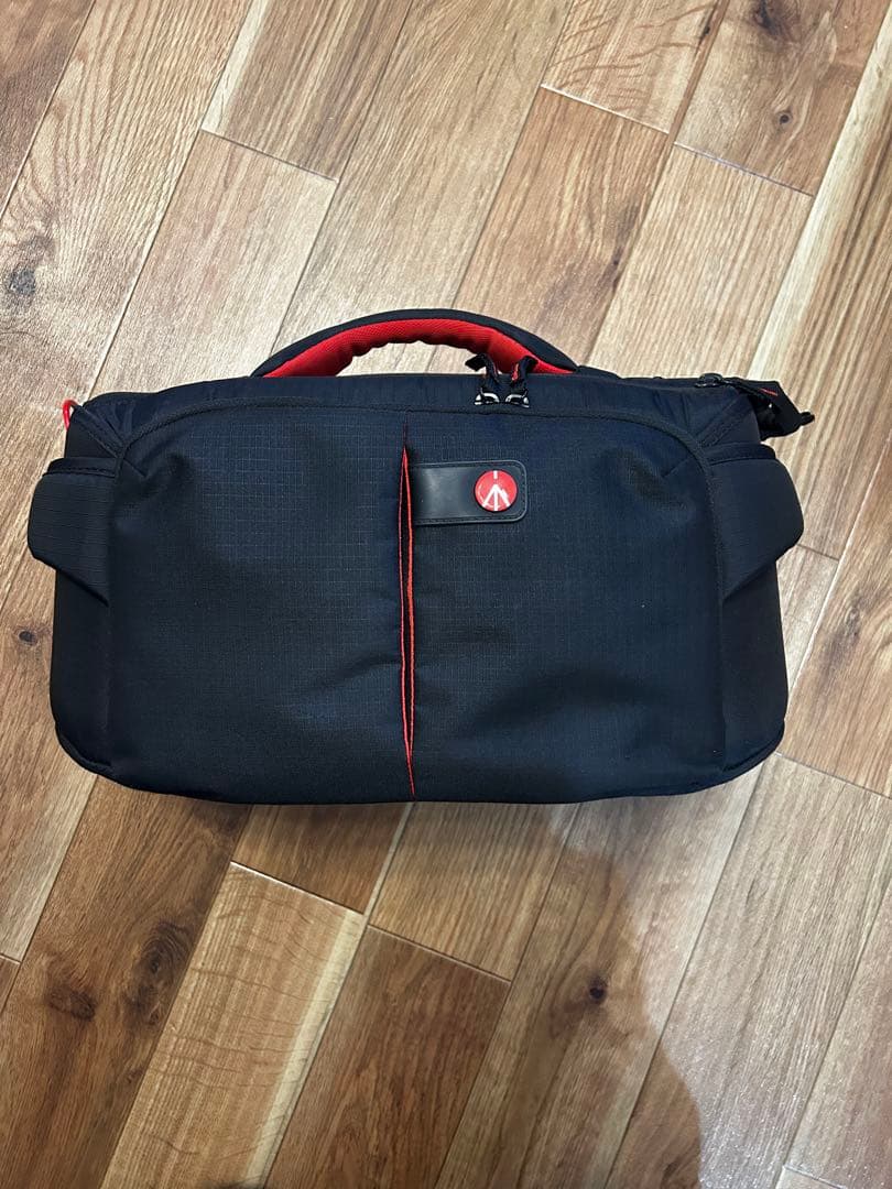 マンフロット Manfrottoショルダーバッグ　34.9L