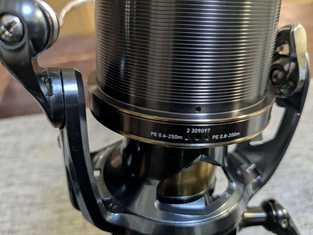 週末限定セール 21サーフベーシア 06PE 中古 箱無し DAIWA - メルカリ