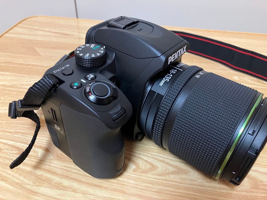 【美品】PENTAX K-70 本体とズームレンズセット《ショット数４６０枚》