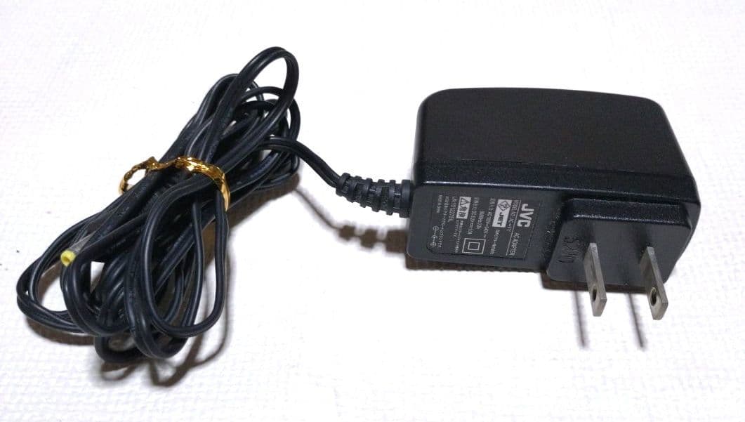 JVC Everio GZ-HM450 SDカード(4GB)付+三脚 セット - メルカリ