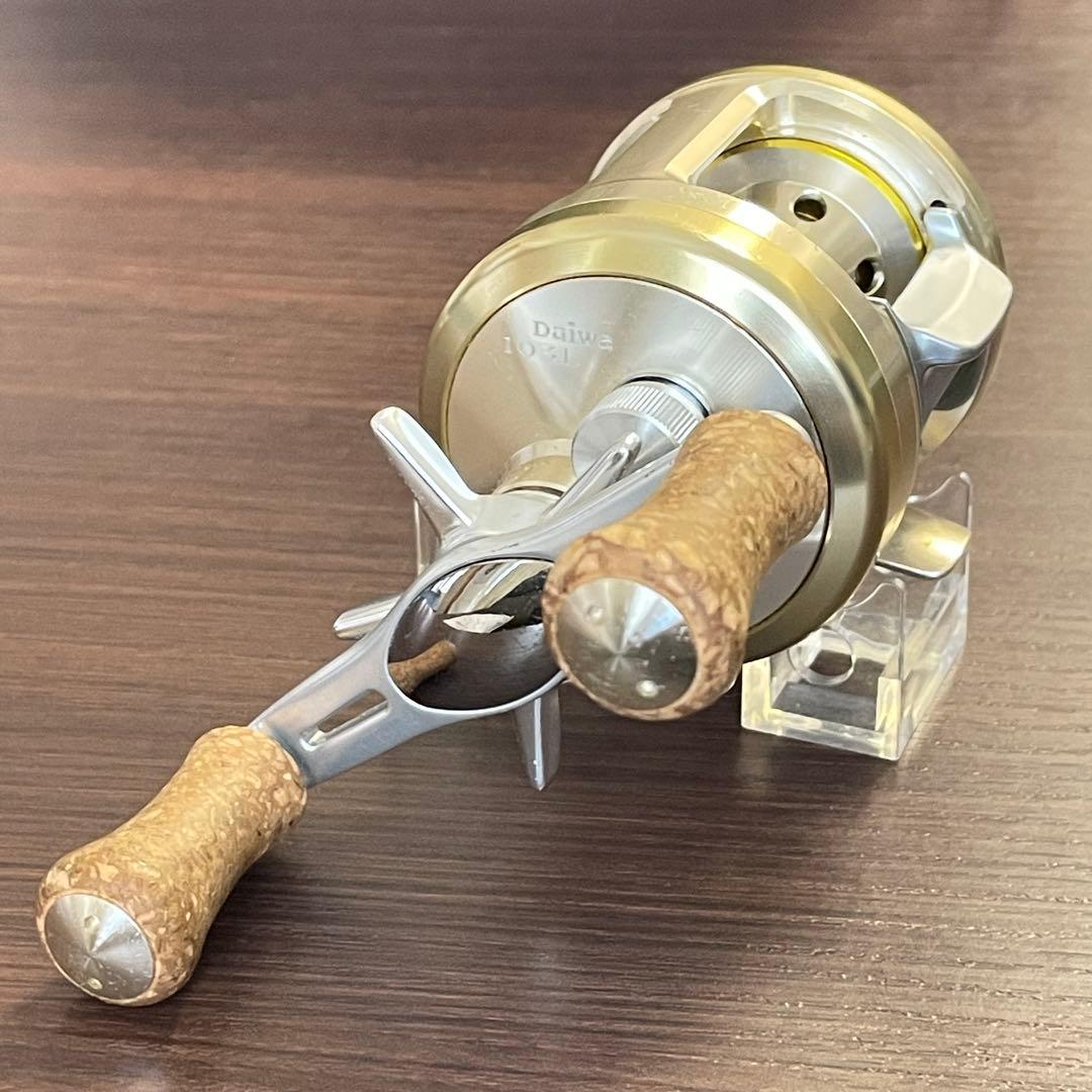 ダイワ ミリオネア103L クラブM 外部調整マグダイヤル付 左ハンドル