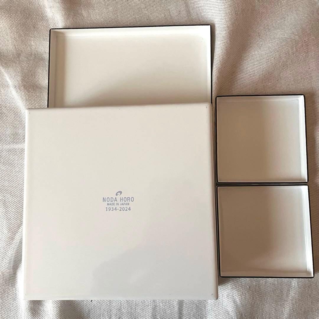 美品】野田琺瑯 創業90周年記念 限定ロゴ入り四つ組箱 - メルカリ