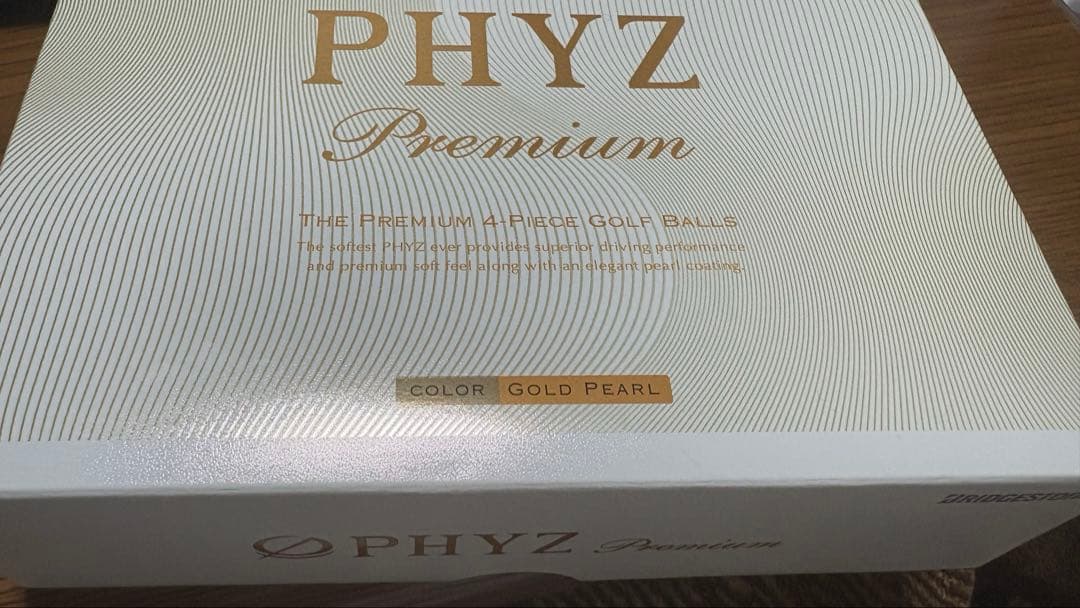 PHYZ プレミアムゴルフボール ゴールドパール - メルカリ