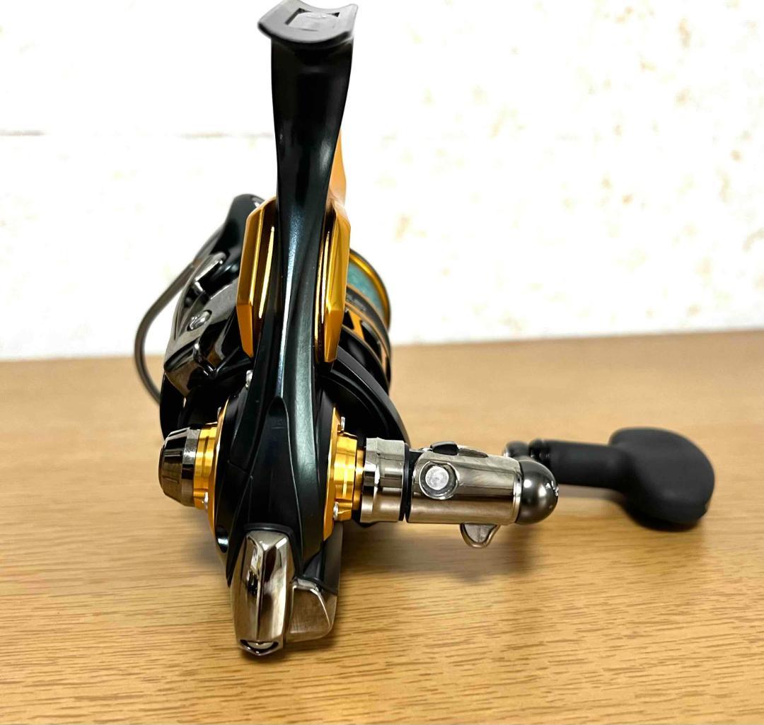 塚本萌さん専用　ダイワ　18トーナメントISO3000LBD