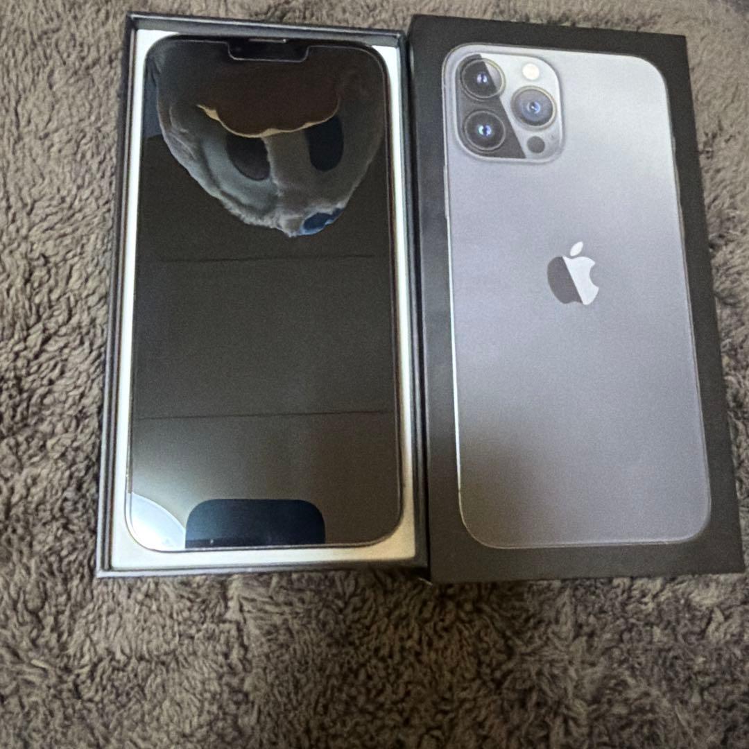 iPhone 13 ProMax グラファイト 256GB 箱あり - メルカリ