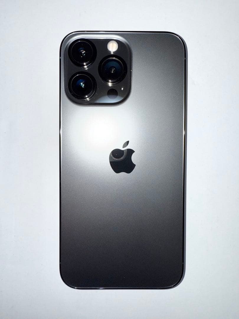 【わん】iPhone13 Pro 128GB バッテリー100% iPhone 13 Pro 整備済み品 バッテリー100％ 128GB Bランク 中古 スマホ