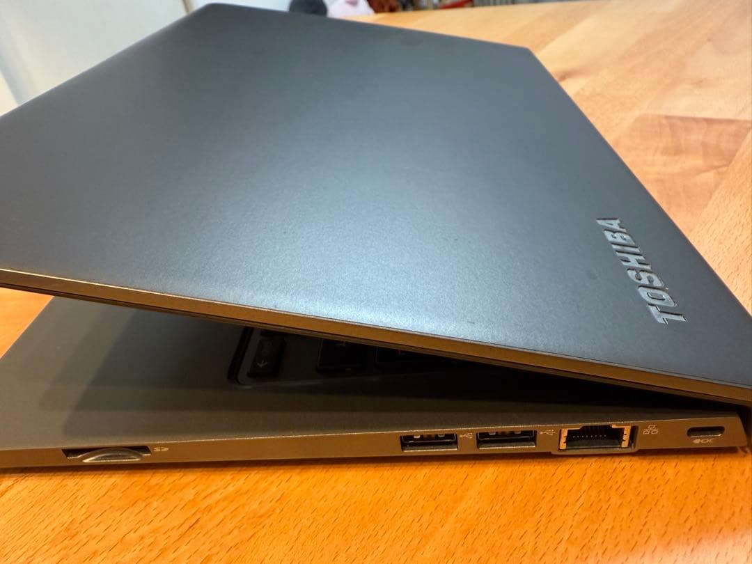 Toshiba Dynabook シルバー ノートPC - メルカリ