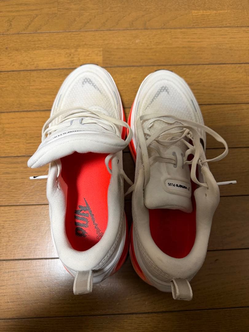 NIKE(ナイキ)ボメロプラス 26.0cm