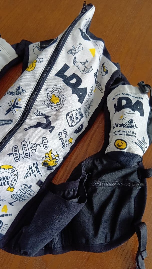 アンサー4 answer4 /フォーカスライト ”LDA”３回使用の美品　【L】