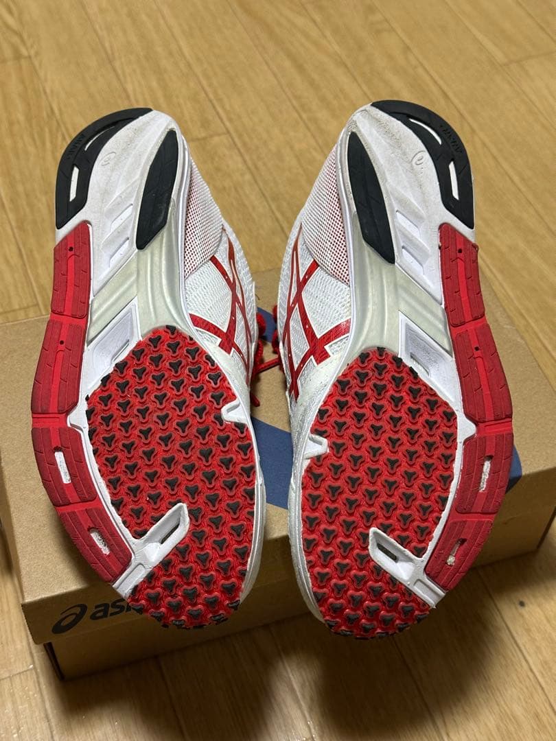 【asics】ランニングシューズ ホワイト/レッド　24.5cm