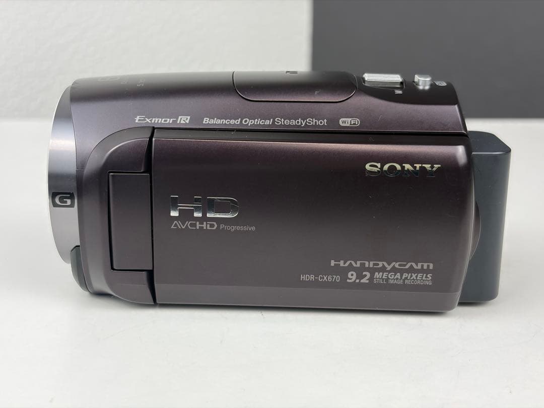 SONYハンディカム HDR-CX670 予備バッテリー付 - メルカリ